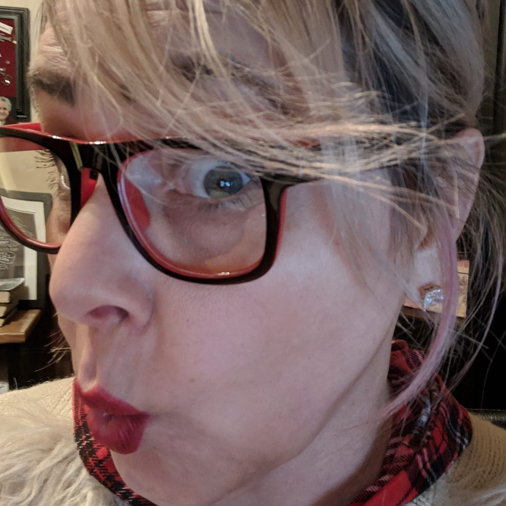Meet your Posher, Christy